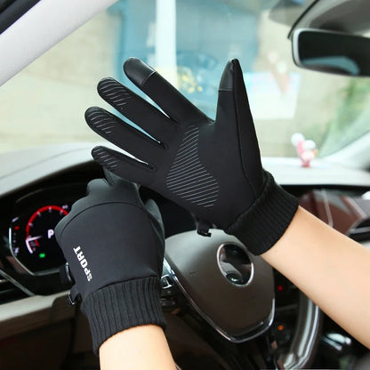 WarmTouch Pro: Heated Waterproof Winter Gloves